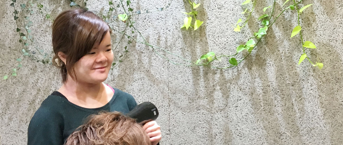 井比 久美子